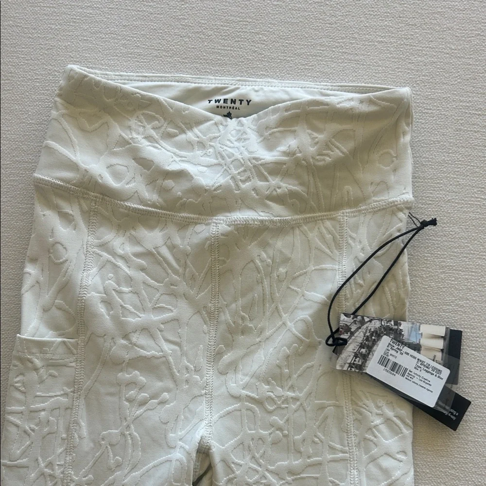 Twenty Montreal Cream Patterned high waisted Leggings - Picture 2 of 5
